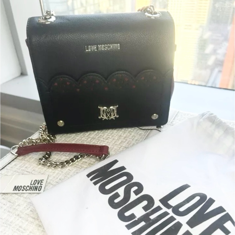 Love Moschino black&red leather cross body bag w/ small pattern on front
